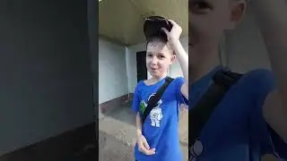 побрили бедного