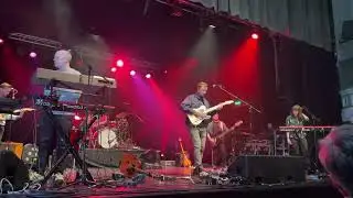 Admiral Fallow - Beetle In The Box @ Albert Halls, Stirling