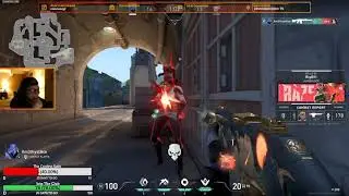 Sneak +100 Awareness -1000