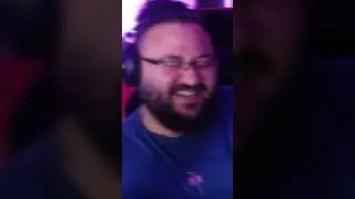 ERLİK, JAHREIN'İ RENK KÖRÜ OLDUĞU İÇİN ZORBALIYOR