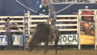 Cia de Rodeio Dallas - Samuel Oliveira Vs Terrorista