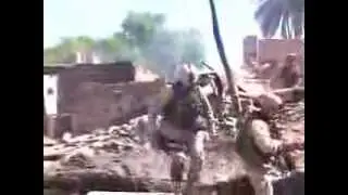 US & Iraqi Soldiers Battle Insurgents on Haifa Street, Baghdad.