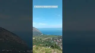 Неожиданно залезли на огромный камень, а там....