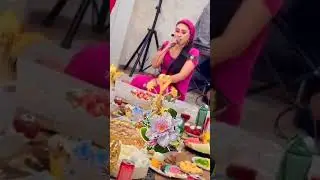 Модар. Ана ина овоз меган 👍👏