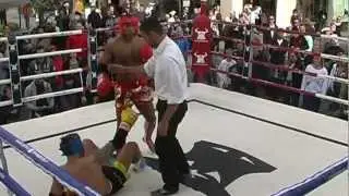 -75 KG: John Carlos (Stavanger MMA Center) vs. Anders Fossum (Frontline Muay Thai)