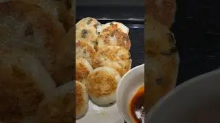 Bánh hẹ thơm phức,rất ngon 👍