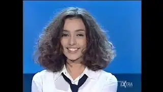 AMBRA ANGIOLINI NON E' LA RAI E MUOIO (Debutto)