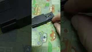 Mitsubishi Carisma Митсубиси каризма. замена лампочки в кнопки аварийки! 😀