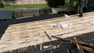 Enhance Tile Roof Waterproofing: Replacing Under Tile Waterproofing Membrane with Double Layers