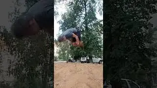 заднее сальто #рек #2024 #parkourfreerun #заднеесальто #паркур #freerun #спорт #сальто #backflip