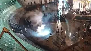 Силовики пытаются разогнать Майдан. Сломали палатки