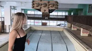 Заброшенный бассейн на горнолыжном курорте Домбай