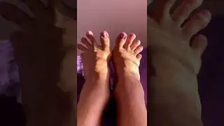 Hard_pointe_queen spreads her toes 