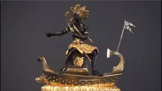 Patinated and Gilt Bronze Clock “The Amerindian Hunter”, Directoire-Consulate period