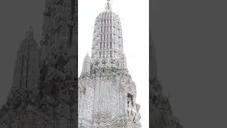 Short Brief of Central Prang (Spire) of Temple of Dawn - Wat Arun พระปรางค์วัดอรุณ Teaser
