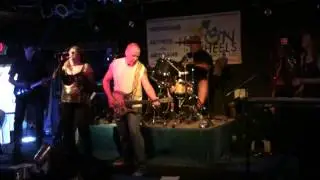 Shakin' Grace - The Real Me (Who Cover)