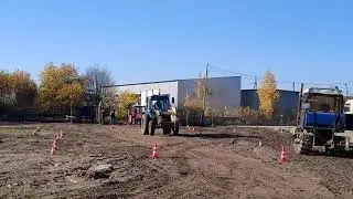 Упражнение "ускорение и торможение у заданной линии" на тракторе кат. C (МТЗ)