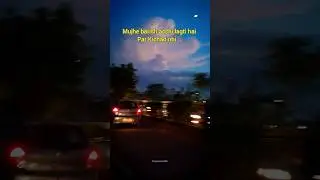 mujhe barish achi lagti hai 🙃 