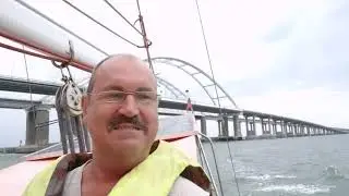 крымский мост .