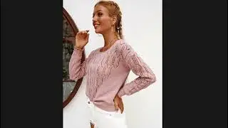 Divine! Jumper with triangular yoke