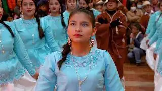 Adoración de las Pallas de Huari en la noche de rompe - Capitana: Brenda Carol Huamán Márquez