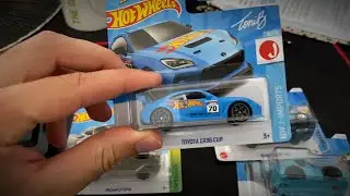 HOT WHEELS HUNTING - CASE M I NIE TYLKO