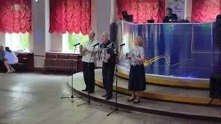 Под звуки гармони.  В клубе 50+ ДК Строитель.