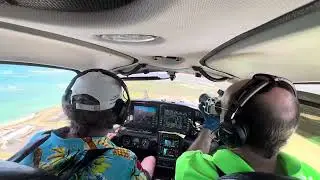 Landing Maui (Kahului) PHOG airport in the SR22