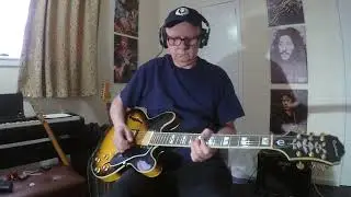 Soulful blues in Amin.     (Backing track - NowYouShred)