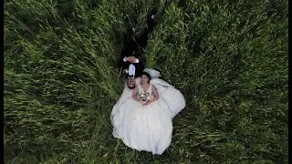 YENİ EVLİ ÇİFTLERİN DOĞAL FOTOĞRAF STÜDYOSU OLDU
