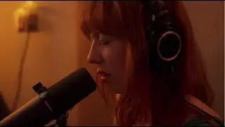 Ella Vos -  Mindreader (Live in Studio)