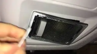 Снятие салонного плафона Шевроле нива