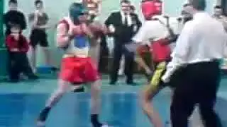 УШУ Саньда Чемпионат Донецкой обл 2006г!Рыженко Максим (Синий шлем)
