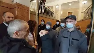 Чья Земля Кабинет Министров
