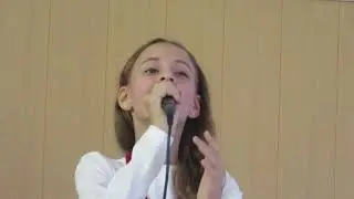 Поет юность Севастополя