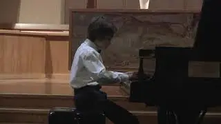 Alexandr Anisimov plays Gigue by J.S.Bach