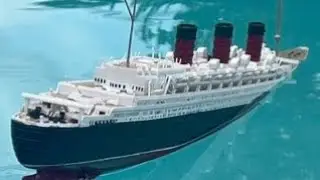 Queen Mary Sinking Model 2024 - FICTIONAL SINKING #queenmary  Custom submersible model