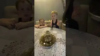 Если полить яичко то………