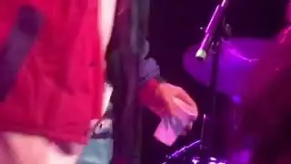 Oliver Playing “Circuits” at Skizzy tour “Are you ok?”