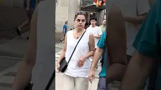 Ragnar Lothbrok Walking in Public #reaction #ragnarlothbrok #reactionvideo #costume #foryou #fashion