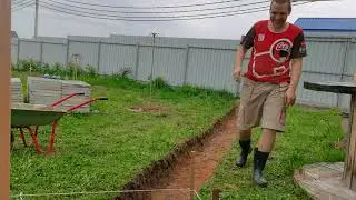 дорожка из плитки на даче