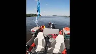 Посадили на мель RibTourist Авантюрист 