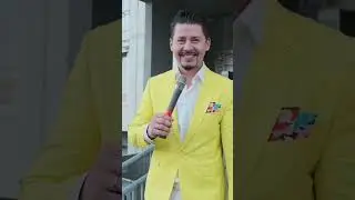 Вручили ключи от новенькой квартиры сразу после прямого эфира!