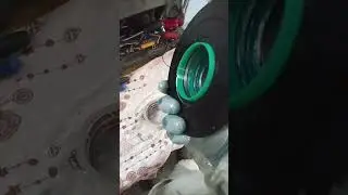 A full video on replacing the New Holland hydraulic cylinder seals.