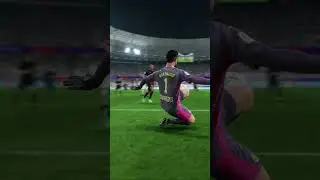 REBOUNDS IN EA FC 24 LOOKS LIKE THIS 🤡 #eafc24 #funny #gaming