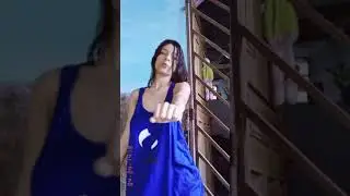 Seksi kızdan Frikikli Seksi Dans