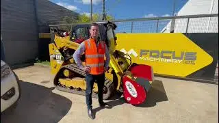 Earthmoving Attachments: Concrete Mixing Bucket with Jarryd