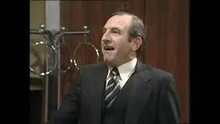 The Fall And Rise Of Reginald Perrin  S3 E7