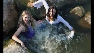 Wetlook in jeans waminstyle