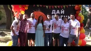 "Мамахохотала" и "Апетитна" в Одессе на территории Киностудии провели арт-пикник